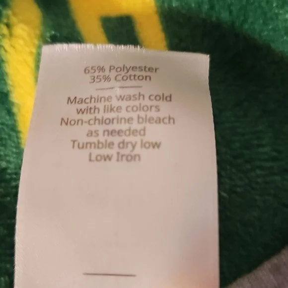 Oregon Ducks Gray Crop Top Size M - Picture 3 of 5